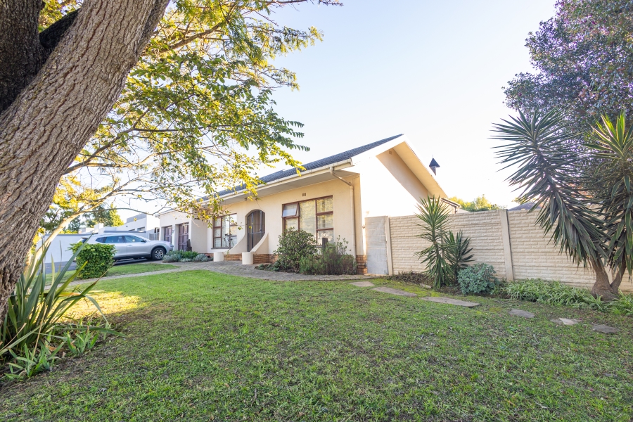 3 Bedroom Property for Sale in Amanda Glen Western Cape